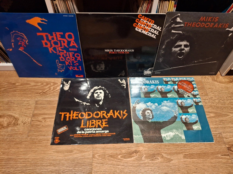 Lote de 5 vinilos de Mikis Theodorakis