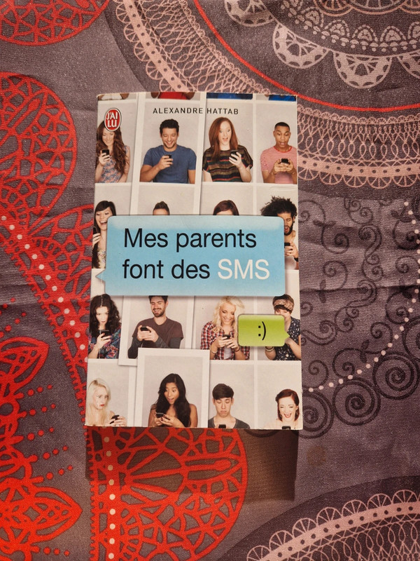 Livre : Mes parents fonf des SMS