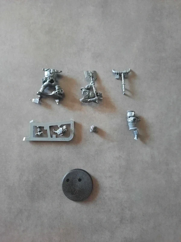 Figurine Groboss Orks Armageddon Warhammer 40000