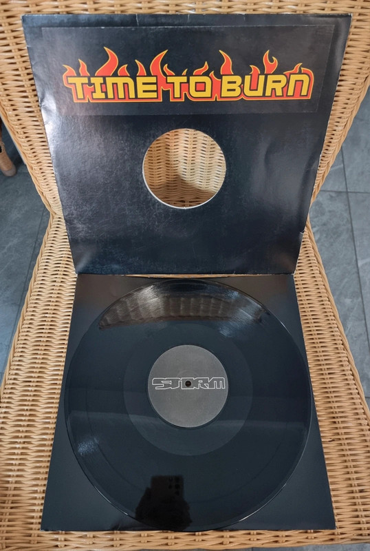 #Techno-Trance 12", Storm  - Time to Burn