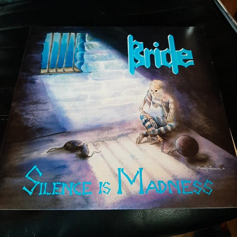 Schallplatte "Silence Is Madness"