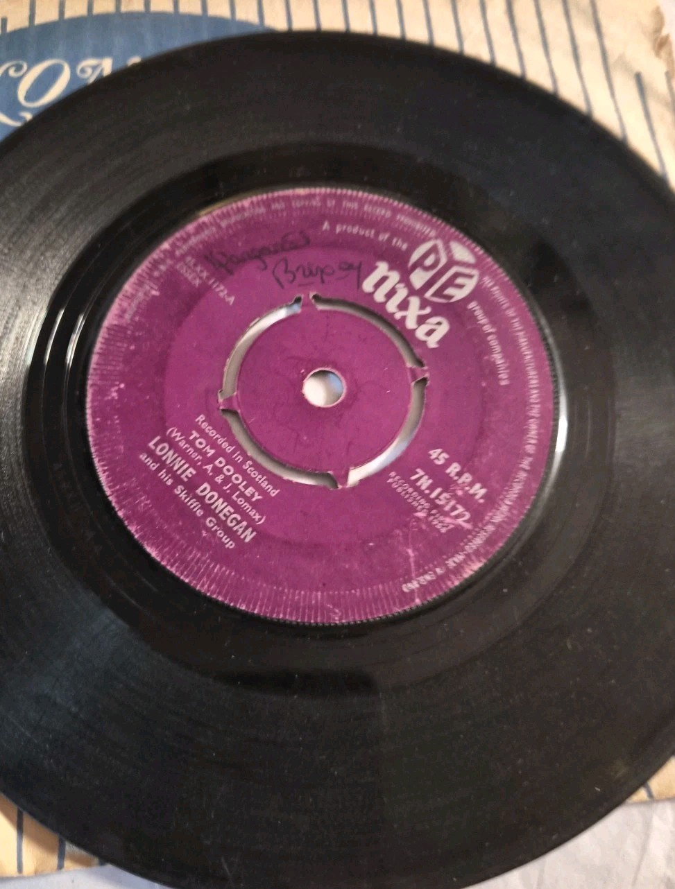 Lonnie Donigan Tom Dooley 7 Inch Vinyl Single Good Condition