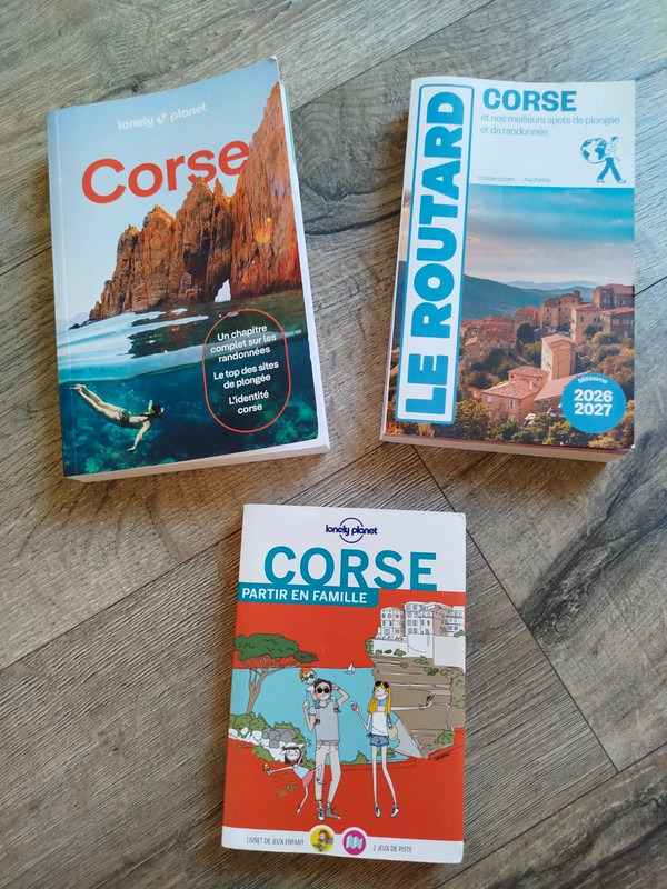 Lot de 3 guides de voyage Corse