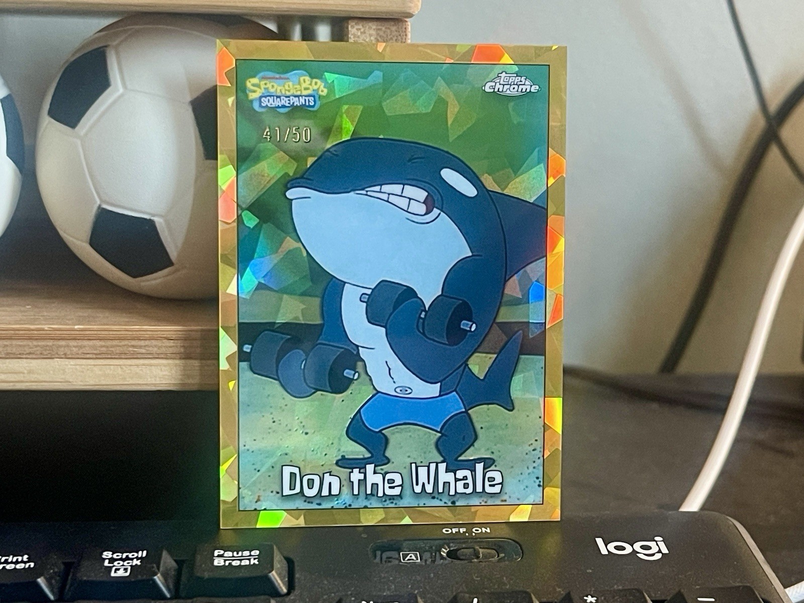 2025 Topps Chrome SpongeBob SquarePants oro zaffiro #134 Don The Whale #/50