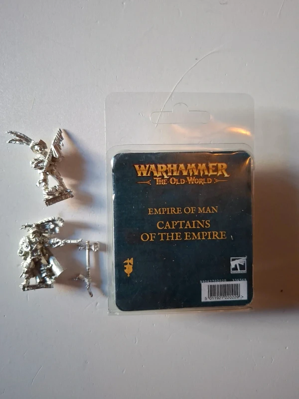 Capitani impero warhammer
