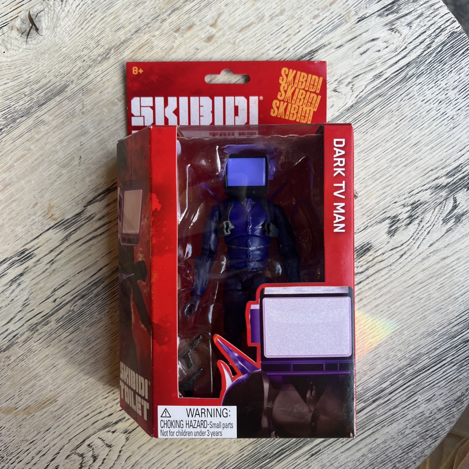 Skibidi Toilet Merch Deluxe Dark TV Man Figure figure da collezione NUOVO