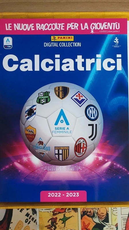 Calciatrici Panini 2022-23 album + figurine