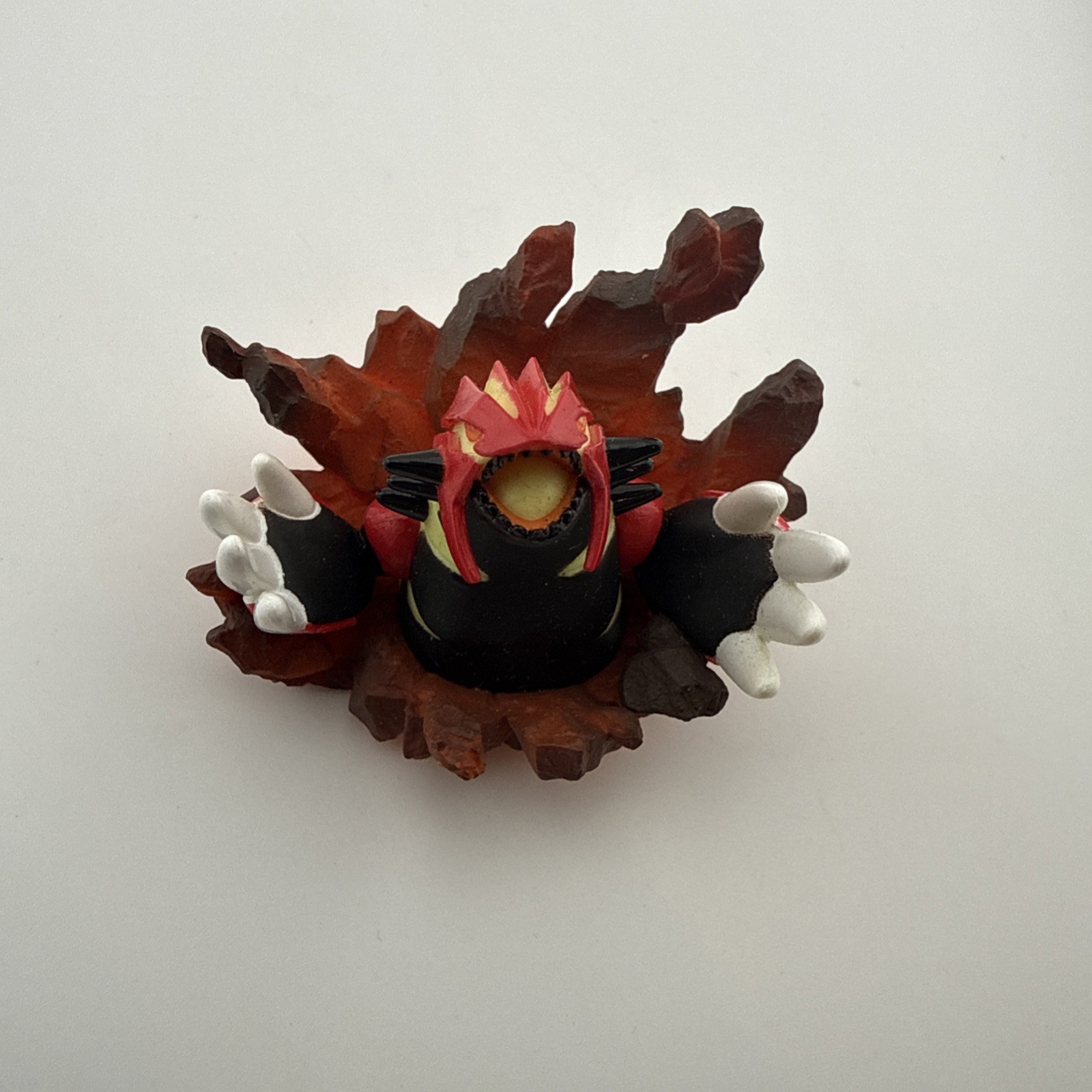 Pokemon Preorder Bonus Primal Groudon Figure Kaiyodo 2014 F026