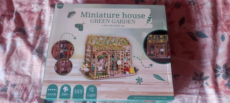 Casa Miniatura flores