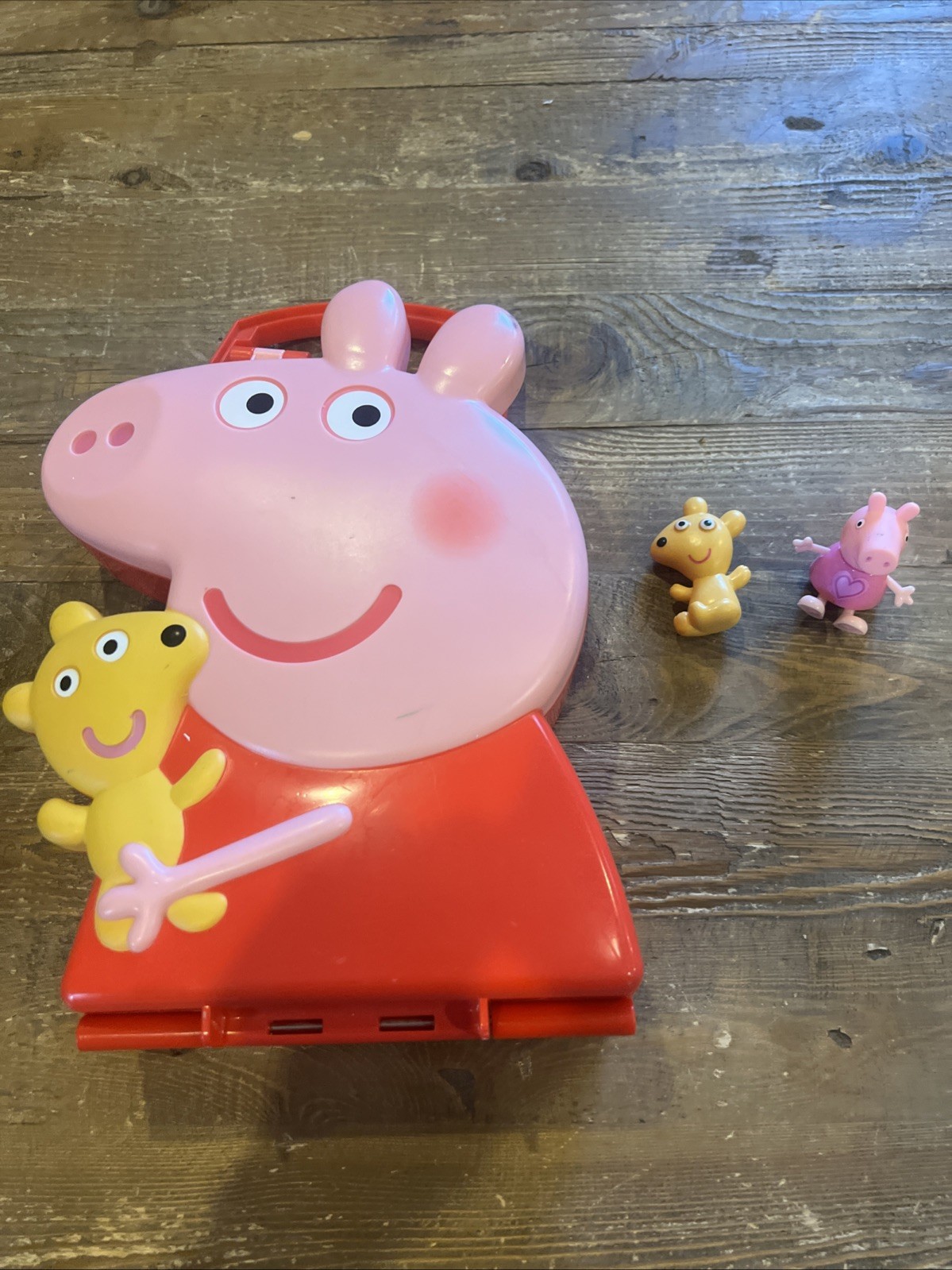 Peppa Pig Carry Along Friend Carrying Case w/ Peppa Figure Teddy Bear Toy Rare