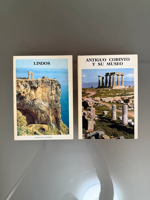 2 libros Lindos y Antiguo Corintio y su museo