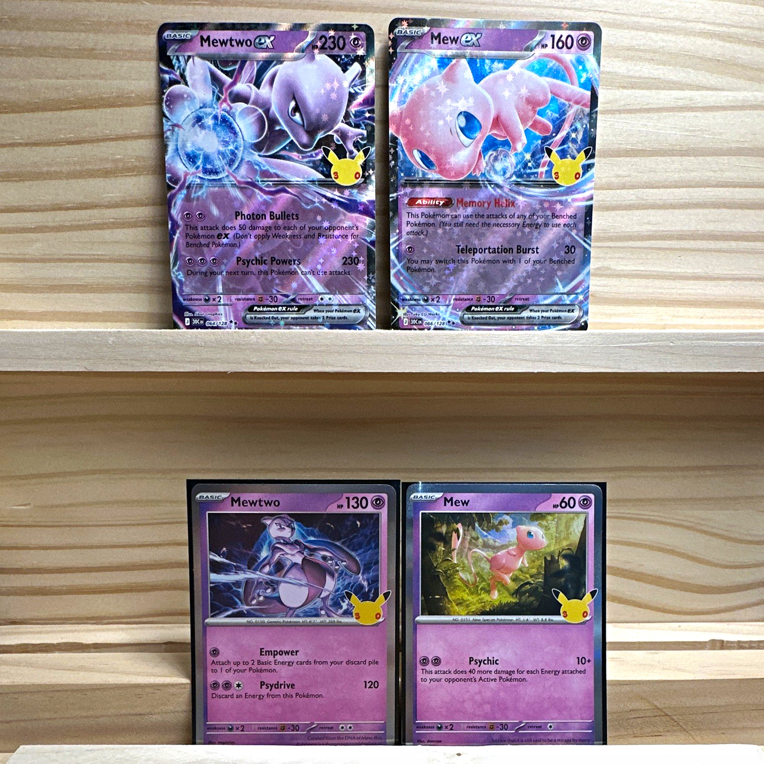 Lotto 4 carte Pokémon TCG 30C Holo inglese Mew ex 066/128 Mewtwo ex 064/128