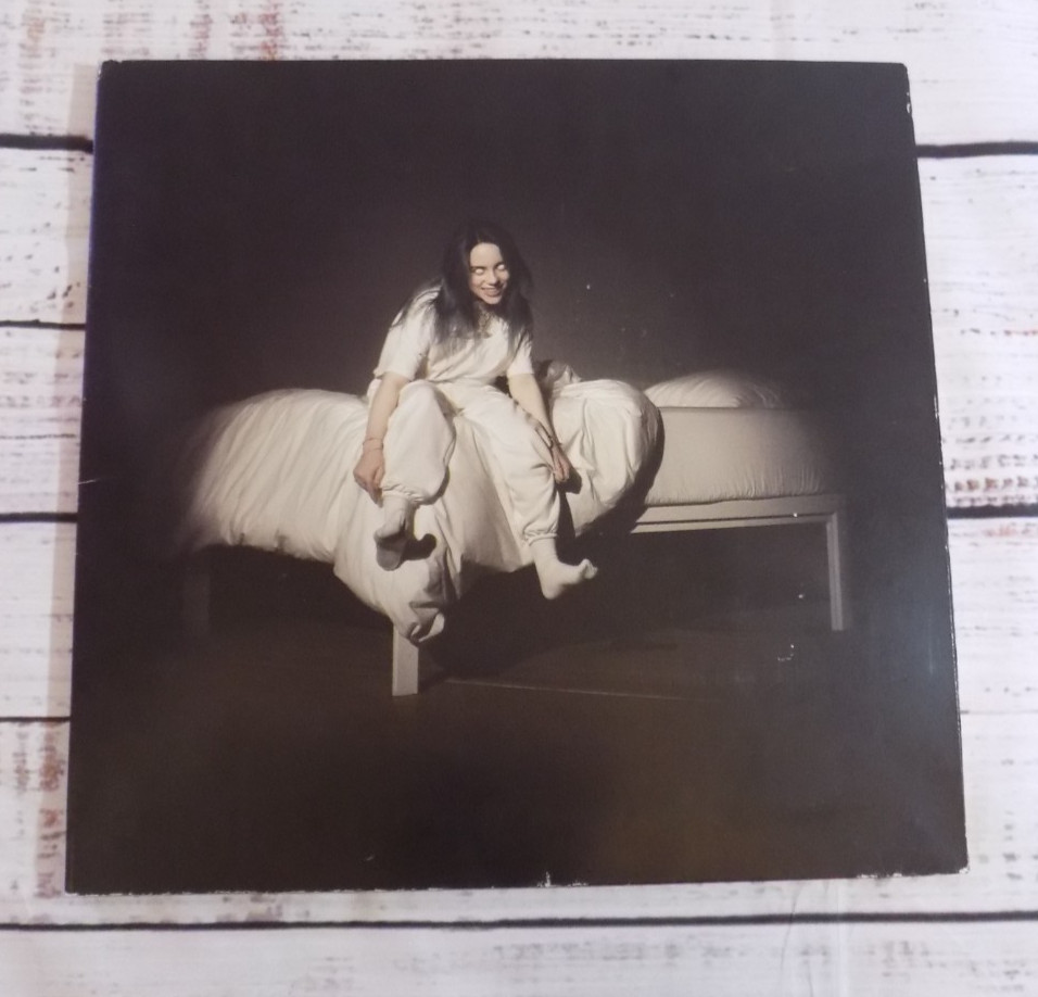 Billie Eilish When We All Fall Asleep, Where Do We Go ? 2019 Original Yellow