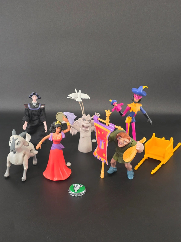 Colección Figuras Jorobado Notre Dame Disney