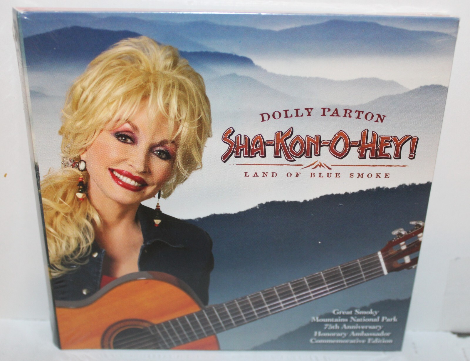 DOLLY PARTON CD SHA-KON-O-HEY! LAND OF BLUE SMOKE COMPACT DISC SEALED, UNOPENED