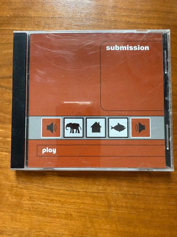 submission: play CD