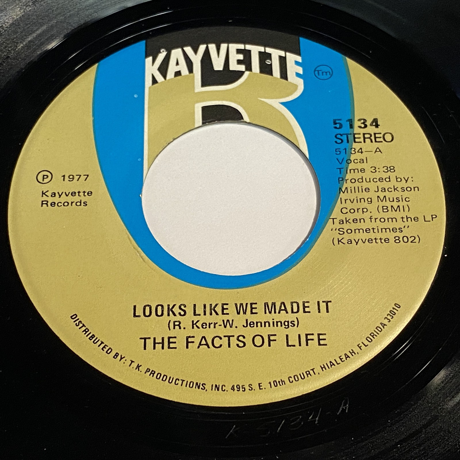 The Facts Of Life: Looks Like We Made It / Lost Inside 45 - Kayvette - Soul
