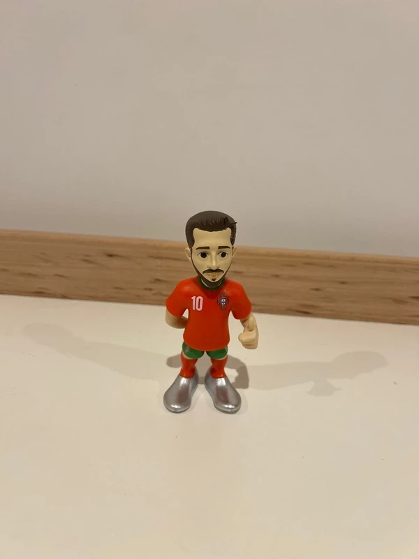Figura MINIX Bernardo Silva