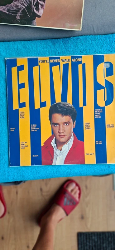 Vinyl Elvis Presley _ you'll never walk alone