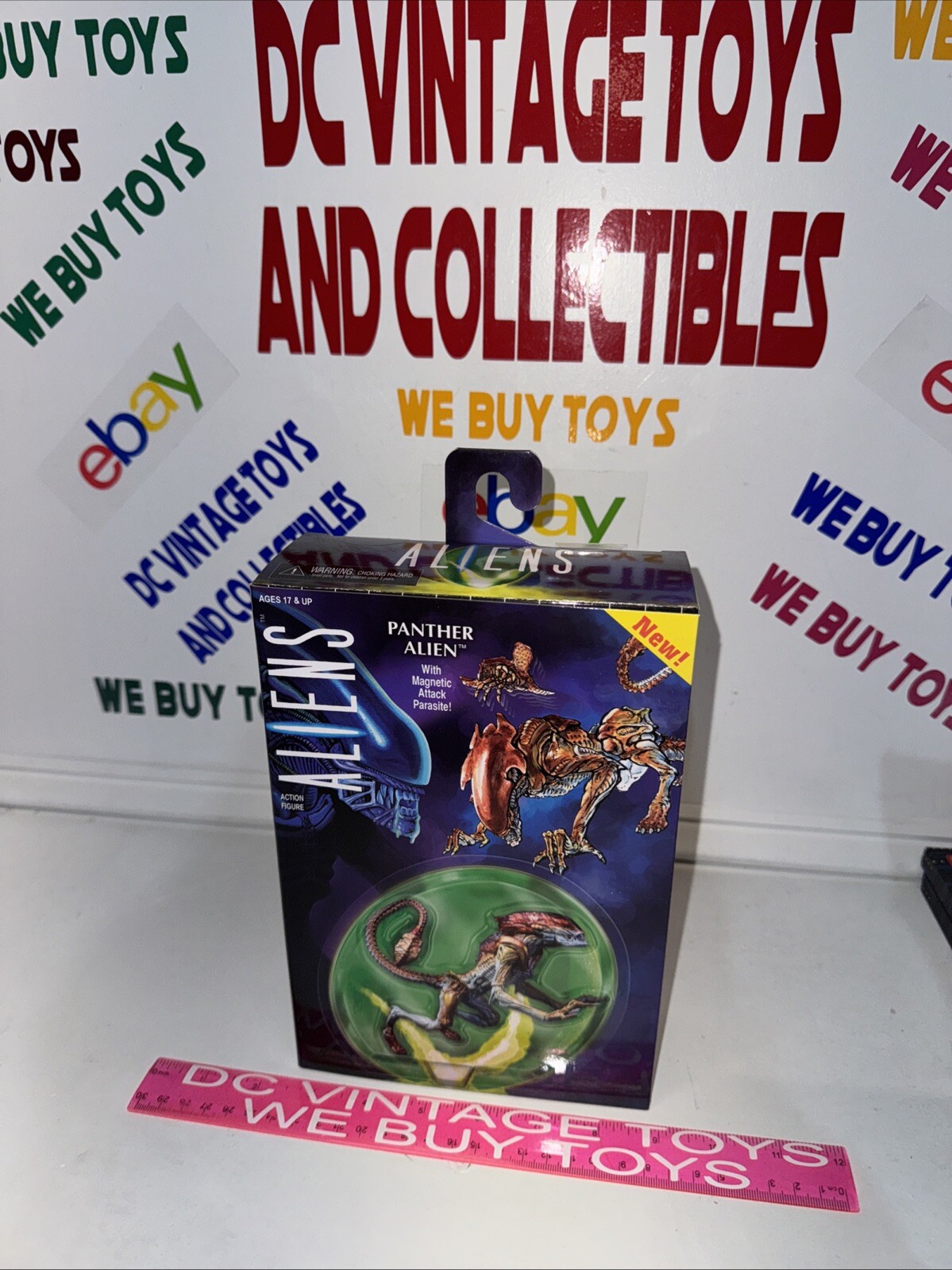 NUOVO NECA Aliens 7" Cougar Alien - Kenner Tribute Parassita Kamikaze da Collezione