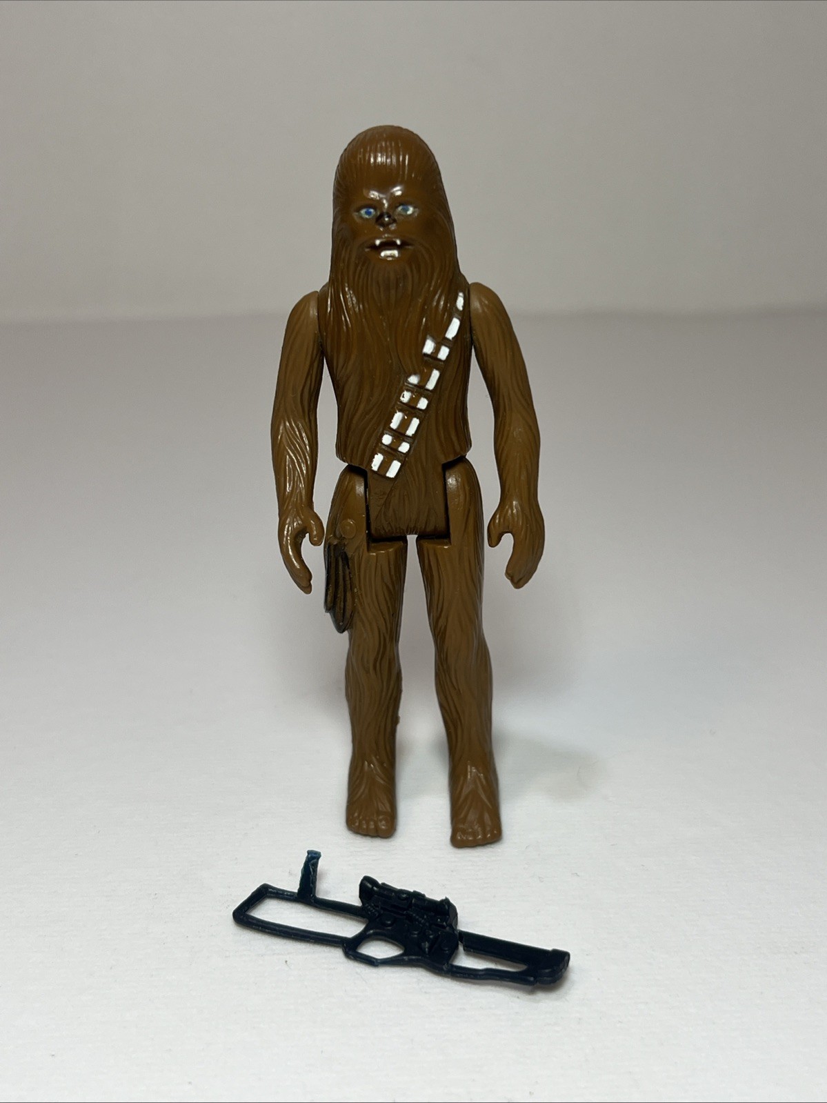 Vintage Star Wars Chewbacca completo accessorio danneggiato 1977 Kenner HK