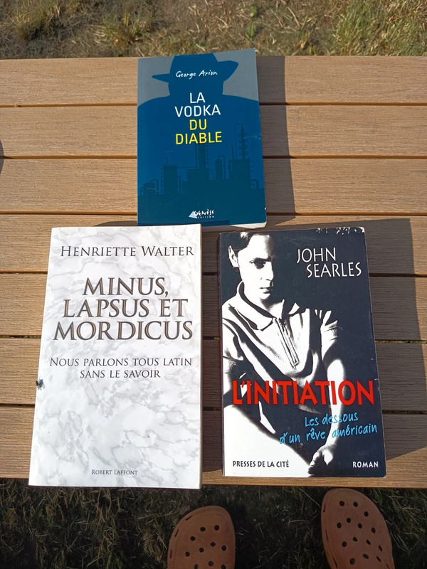 📚 Lot de 3 livres – 4 € 📚