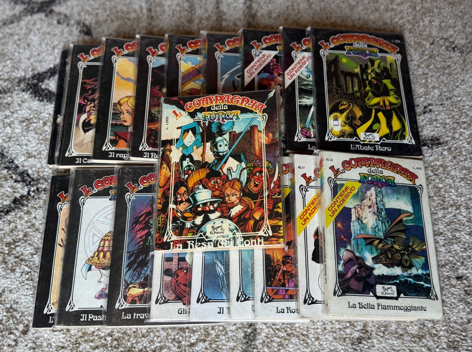 MAGNUS: La Compagnia della Forca 1/19 con adesivi e cartolina (GEIS 1977)