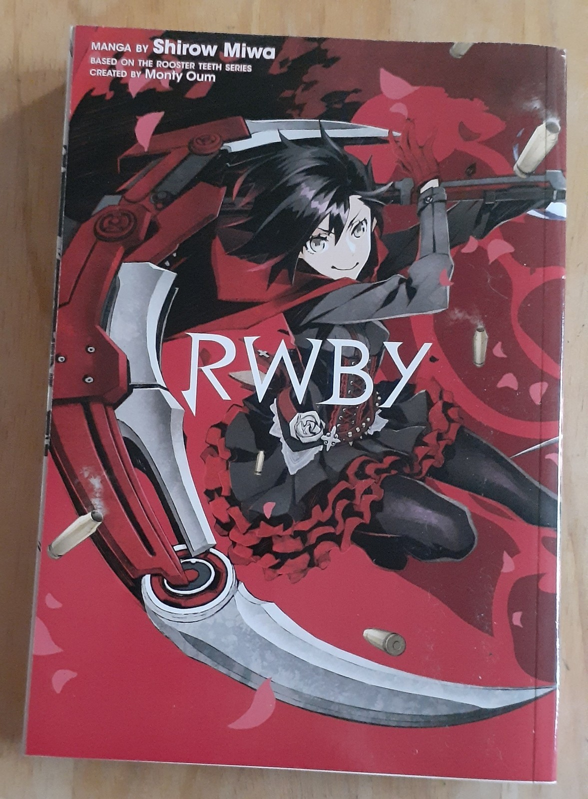 Viz Media Signature 2018 stampa RWBY manga di Shirow Miwa inglese
