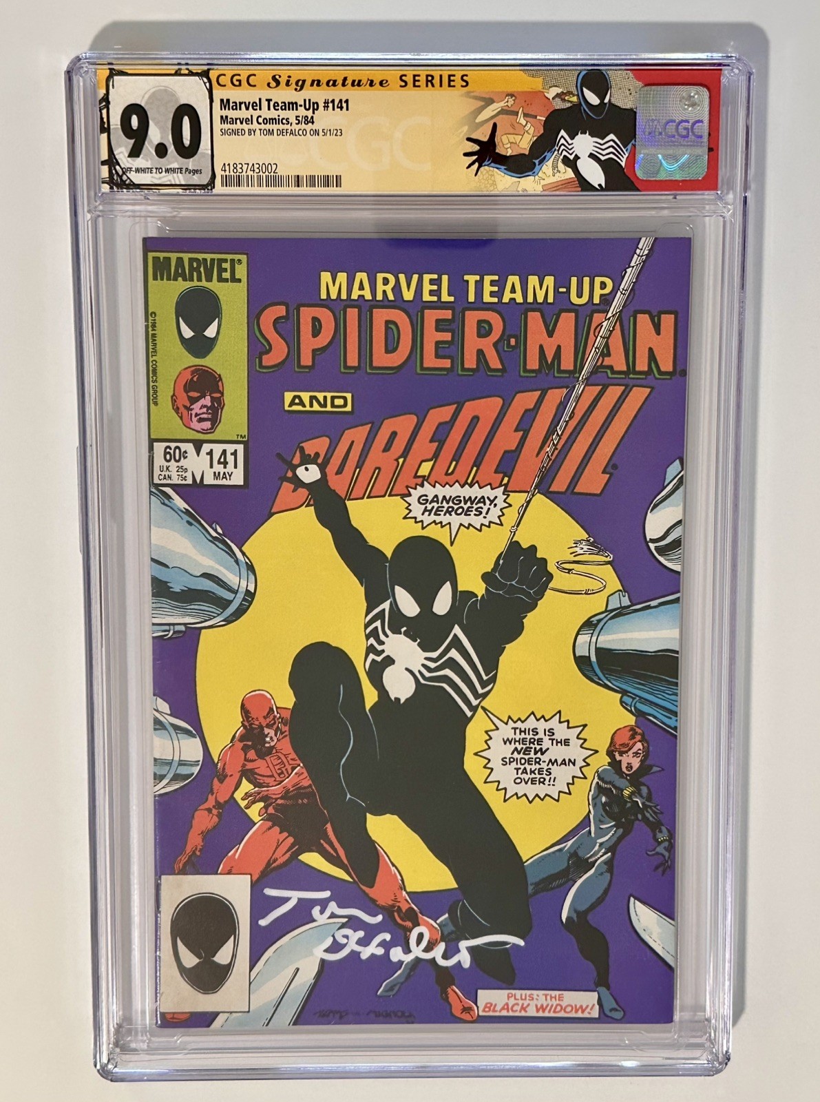 Marvel Team-Up #141 CGC 9.0 -1°a apparizione Costume Nero? Firmato Tom Defalco