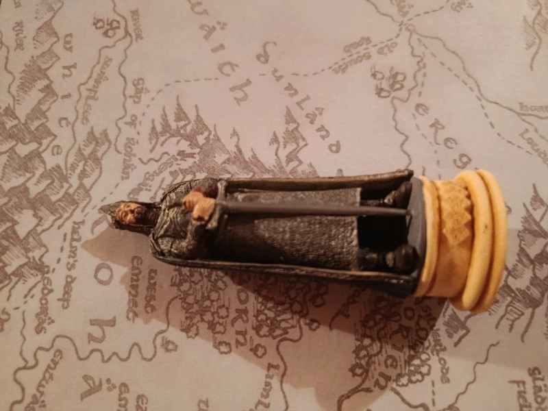Pièce échecs eaglemoss seigneur des anneaux Aragorn roi blanc