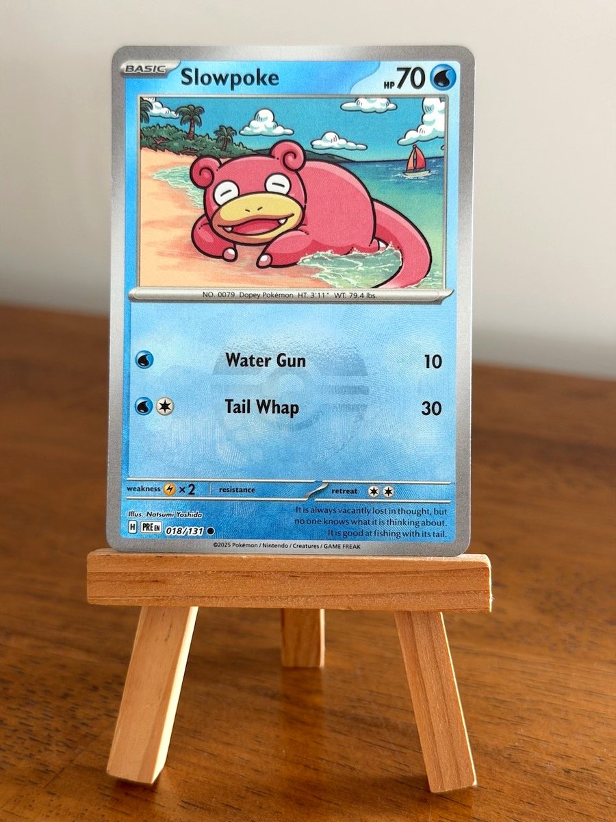Pokemon Slowpoke (Modello Poke Ball) 018/131 Sv: Evoluzioni Prismatiche Holo