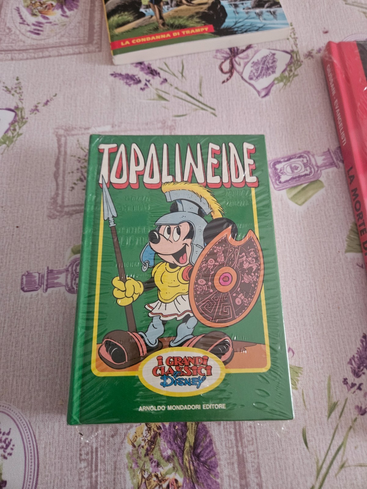 TOPOLINEIDE CARTONATO CON BUSTINA BLISTERATO
