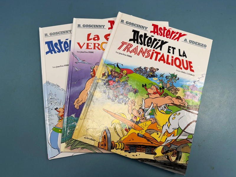 Lot Astérix tomes 37,38,39