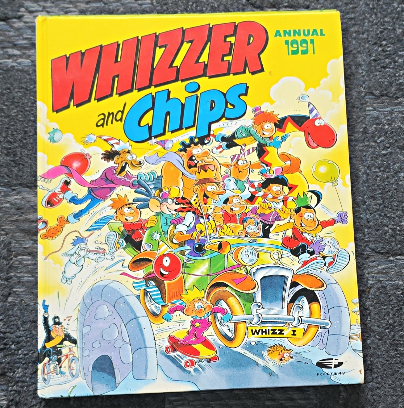 Whizzer and Chips Annual 1991  Unclipped 