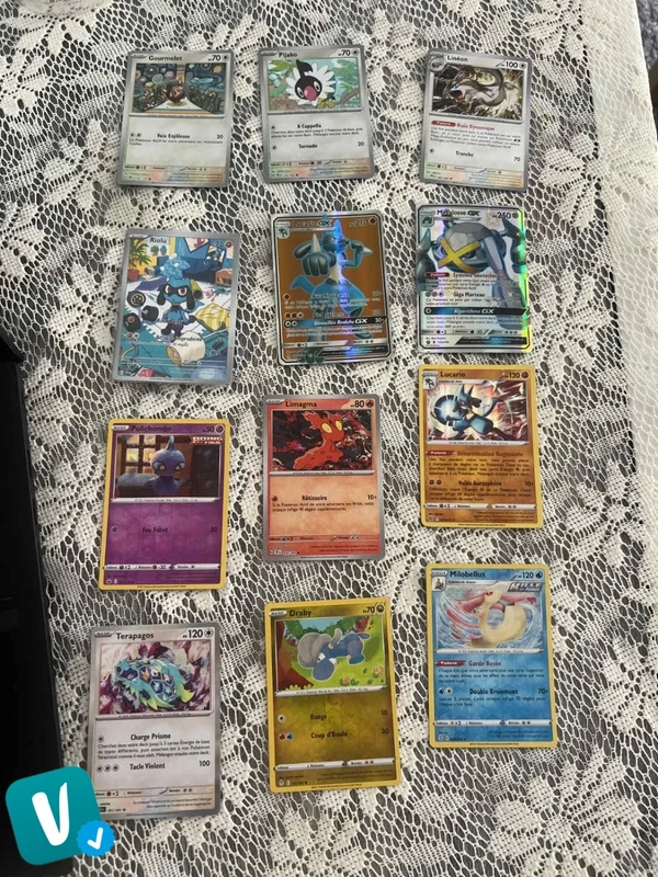 Lot 12 Cartes Pokémon (VF)