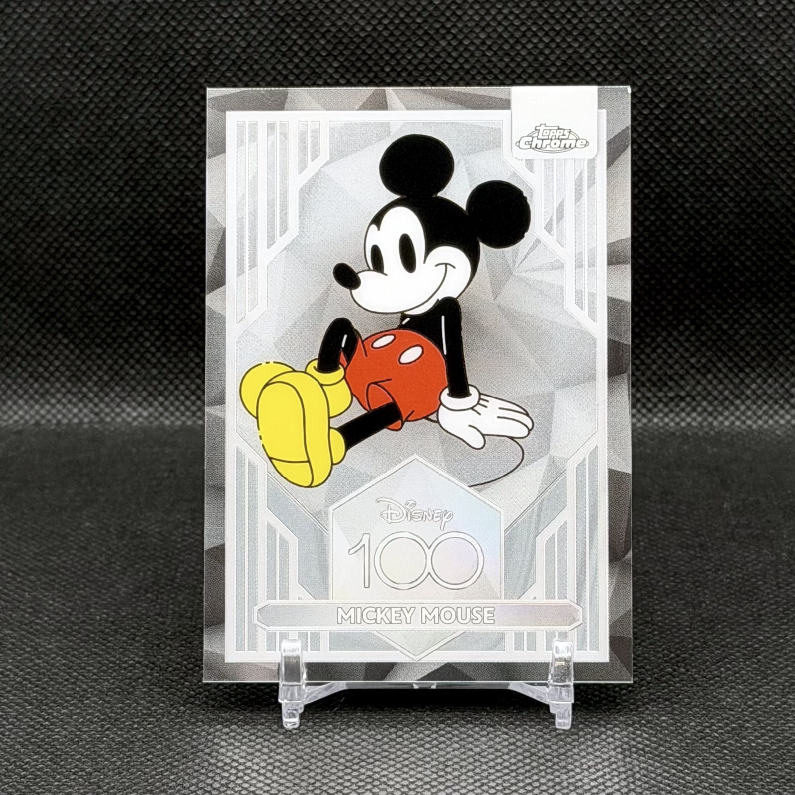 2023 Topps Chrome Disney 100 TOPOLINO #1 Base Portait SP