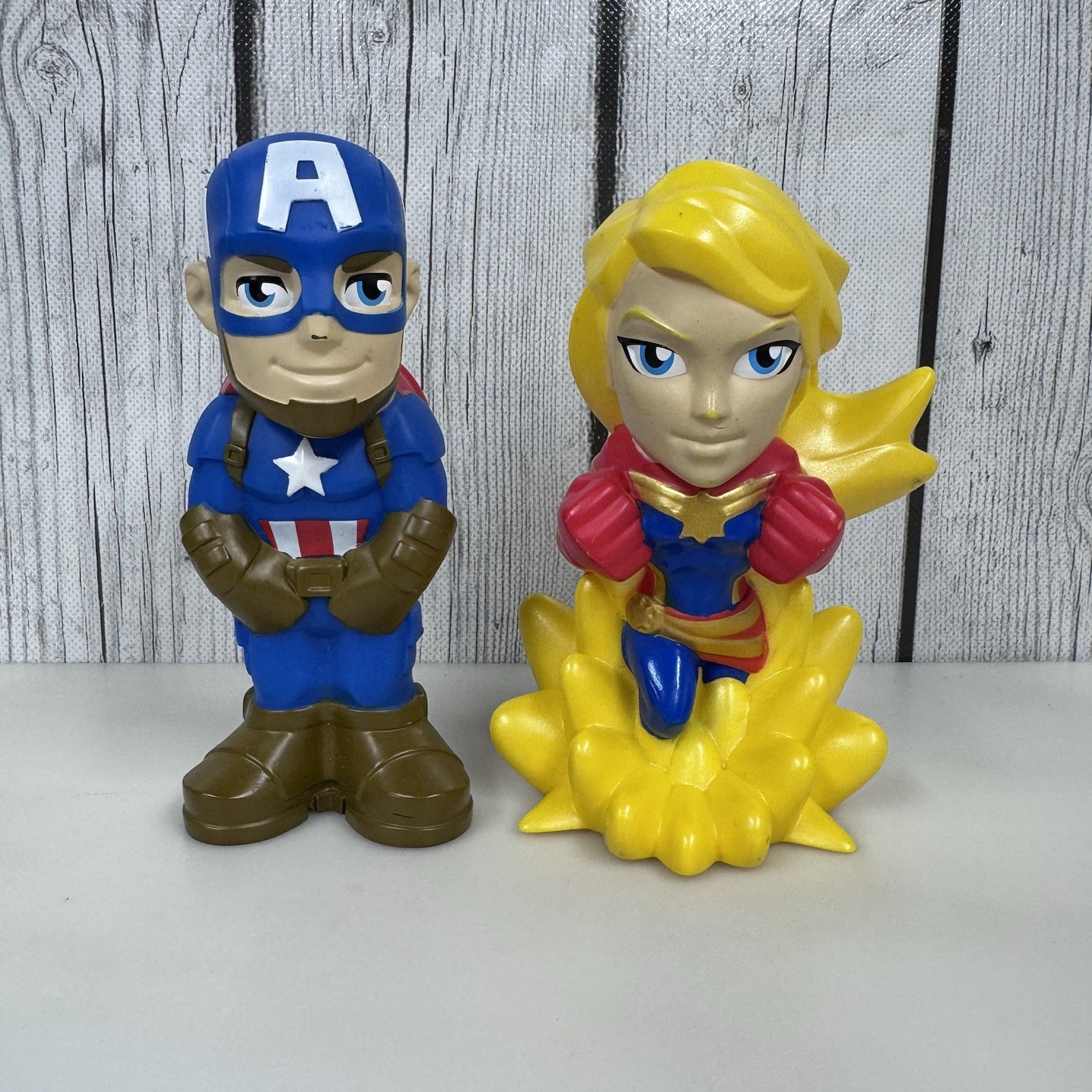 Disney Marvel Capitan America e Captain Marvel statuina giocattoli da bagno plastica 5"