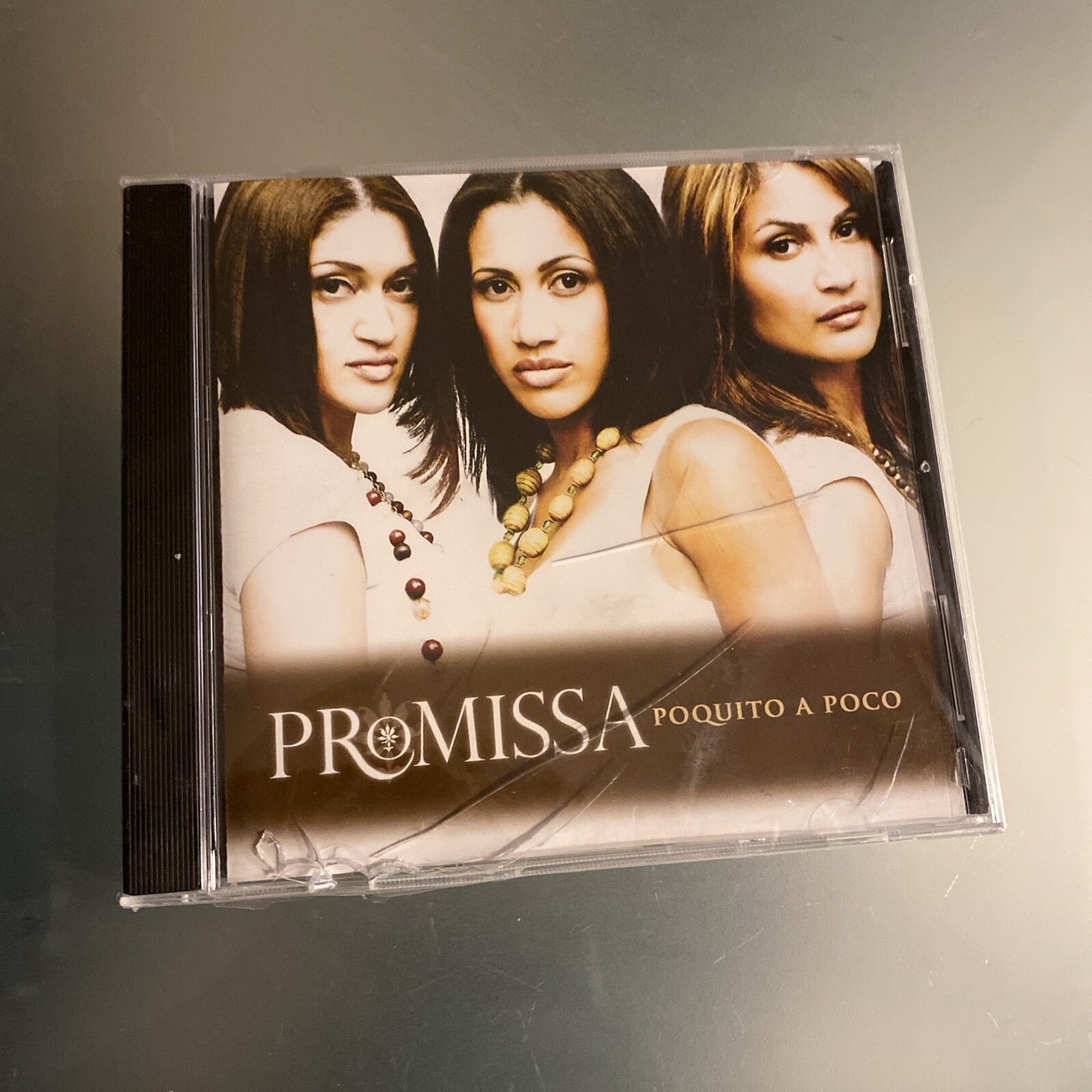 PROMISSA - Poquito A Poco Christian Espanol New CD Cracks In Case