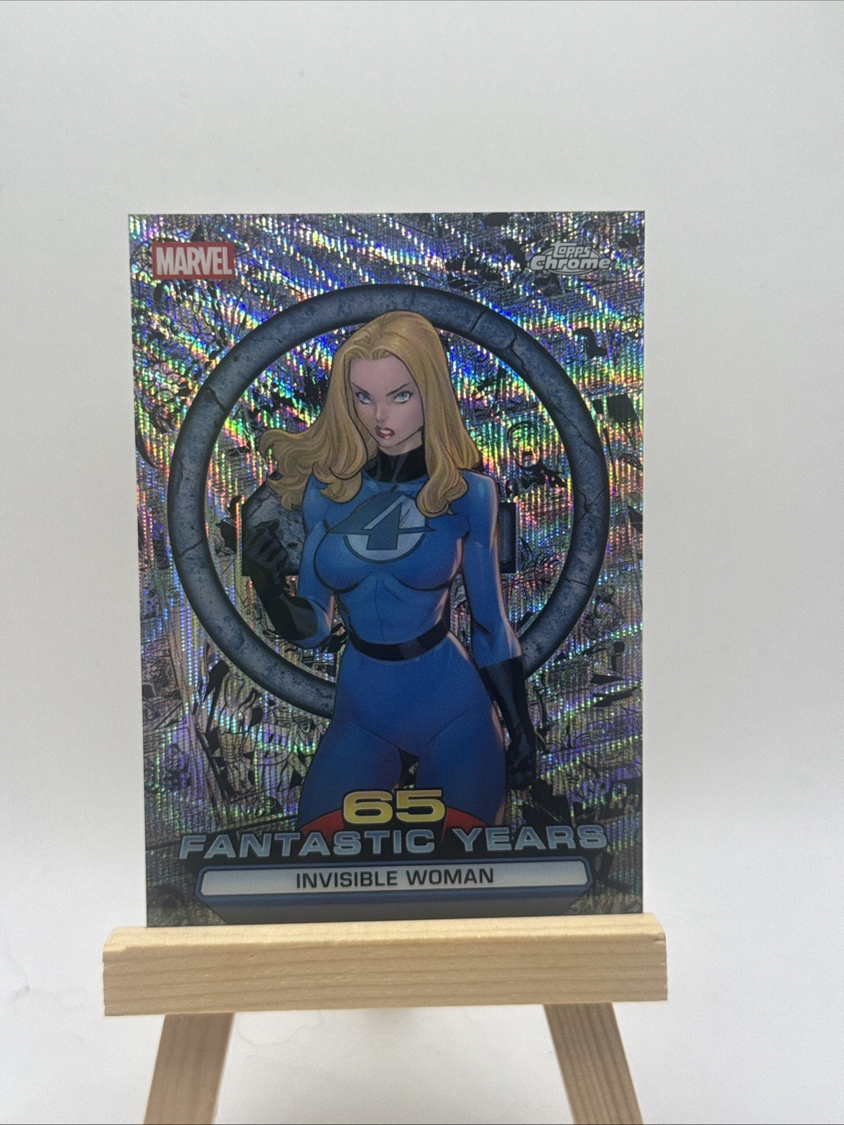 Inserto Topps 2026 Topps Chrome Marvel 65 anni fantastici donna invisibile FY-02
