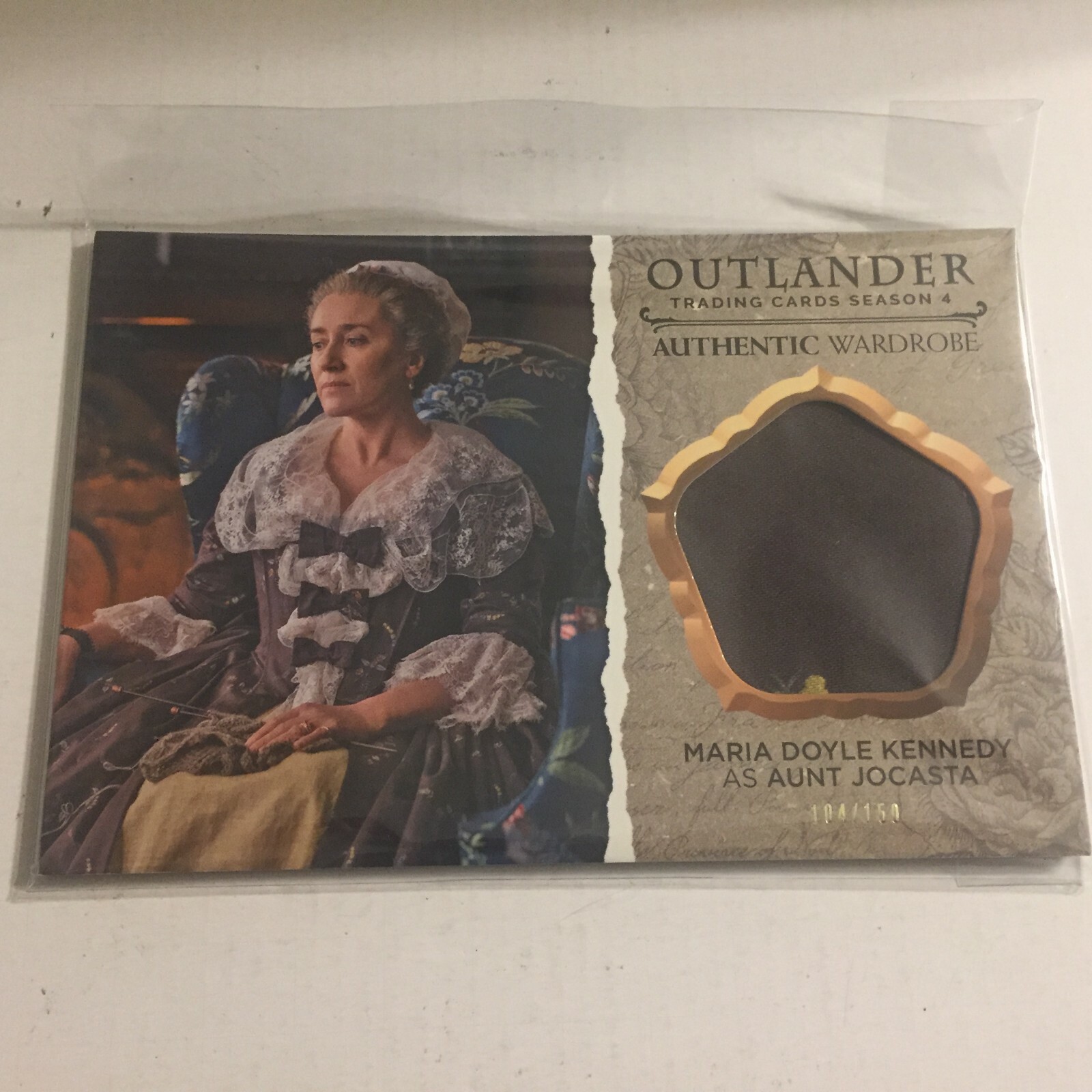 Outlander Stagione 4: Scheda armadio oversize 4" per 6" OS M10 104 di 150
