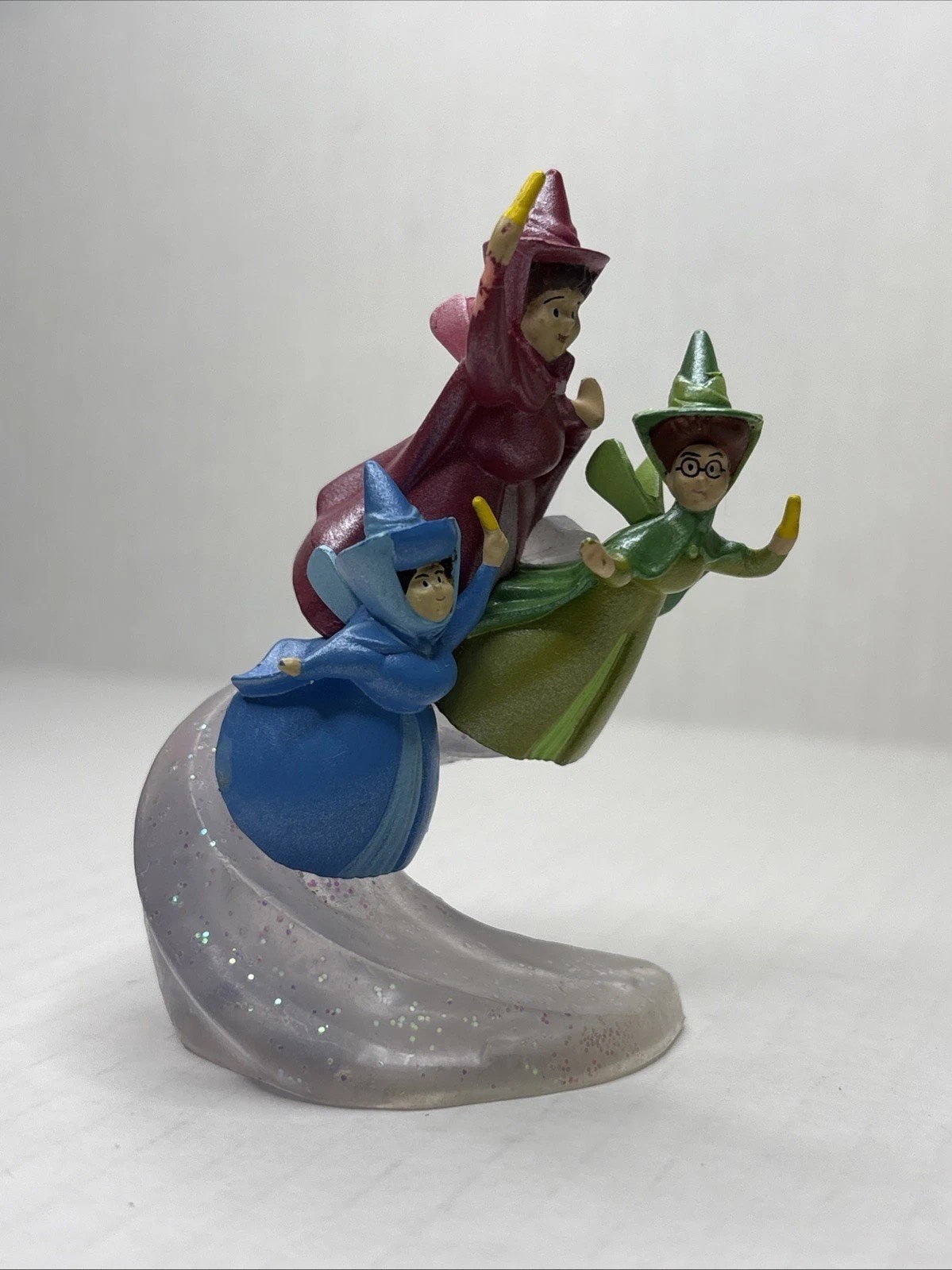 DISNEY Sleeping Beauty Fairy Godmothers Flora Fauna Merryw cake topper figure