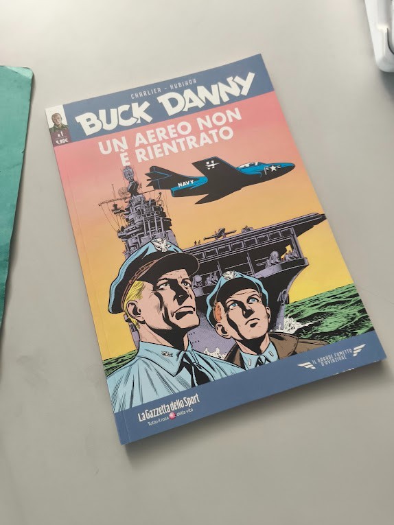 Fumetto Charlier Buck Danny Un aereo non è rientrato