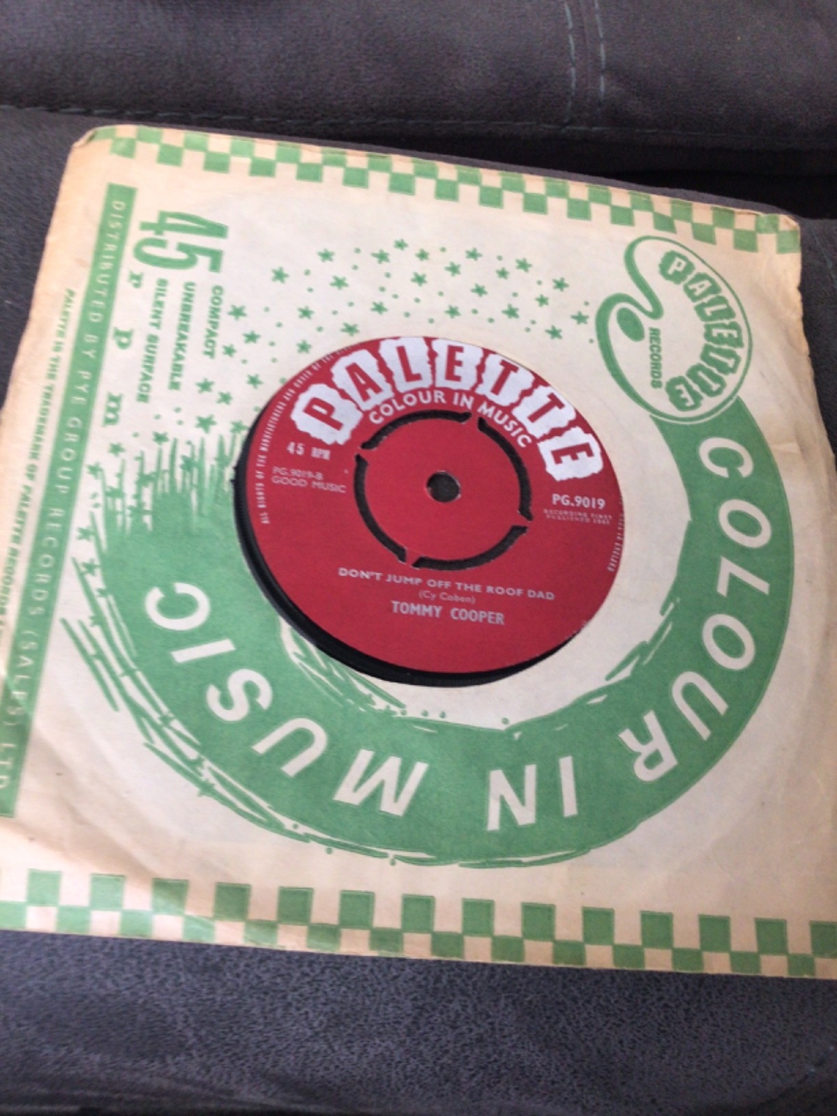 Tommy Cooper Dont jump off the roof excellent vinyl 7" record in slv Rare