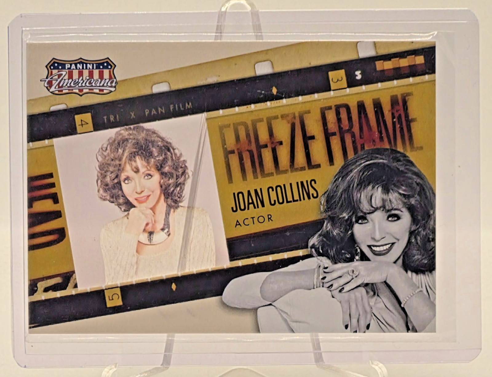 2015 Panini Americana Freeze Frame Joan Collins #16