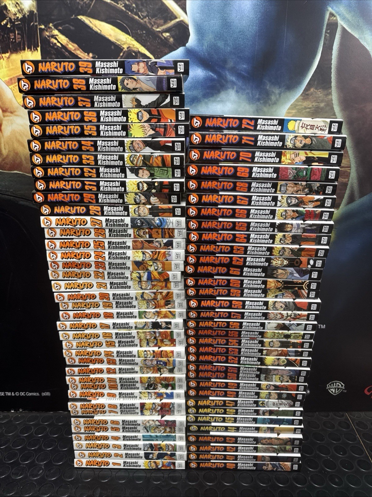 Naruto Manga Set (ALMOST COMPLETE MISSING ISSUE 30)