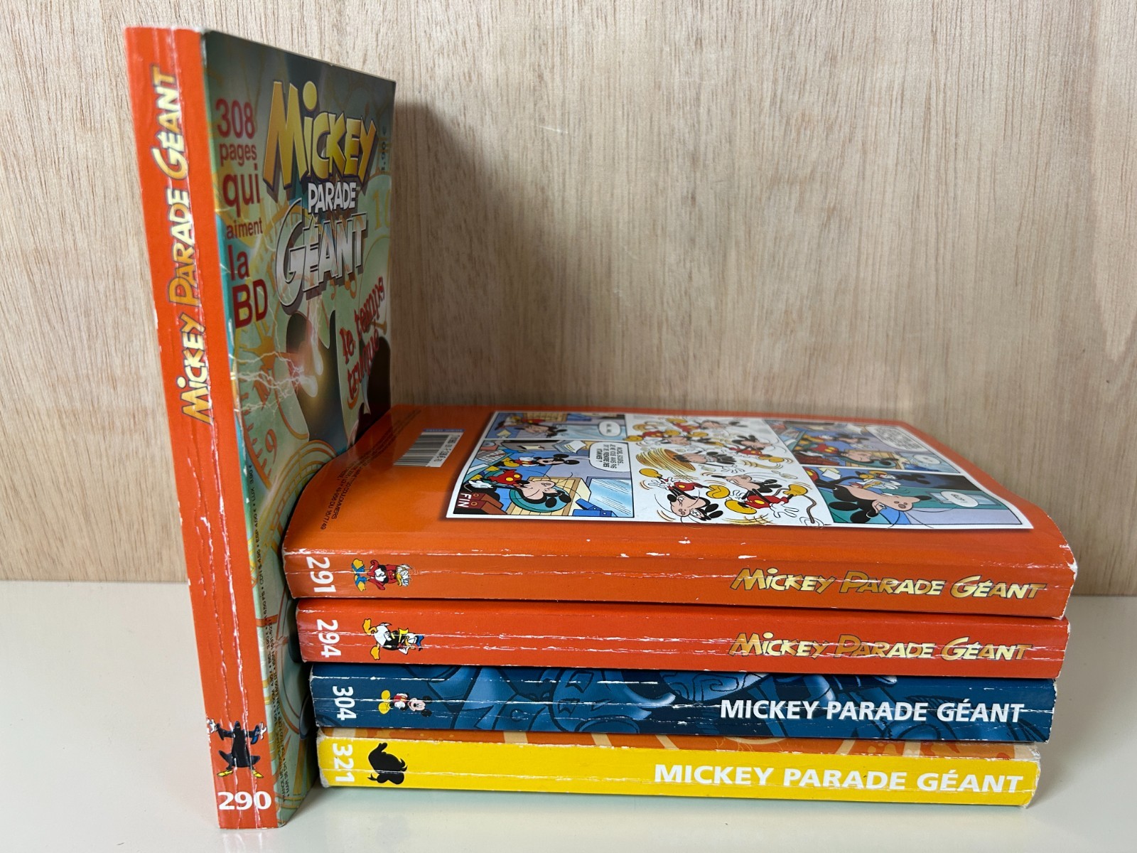LOT 5 Mickey Parade Géant n°290, n°291, n°294, n°304 et n°321