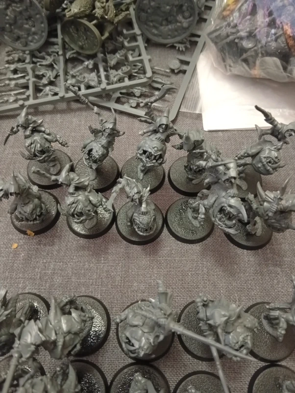 Squig Hoppers and Boingrot Bounderz warhammer AOS