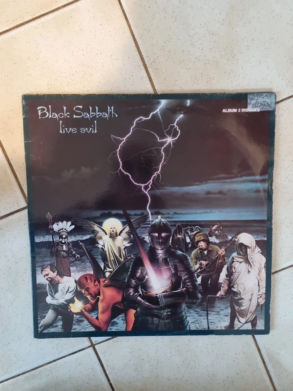 Double Vinyles 33tours LP black sabbath live evil