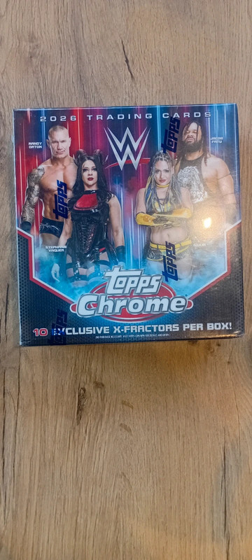 2026 Topps Chrome WWE Mega Box