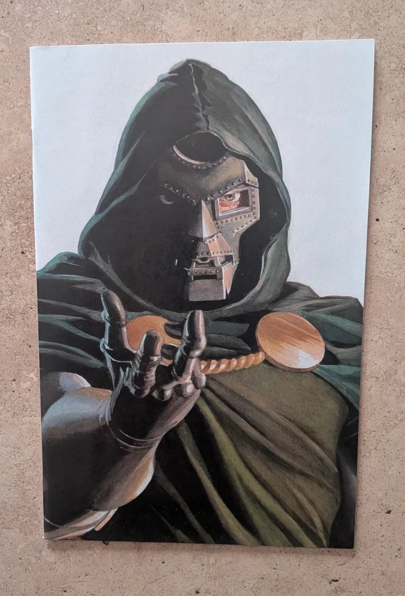 Copertina vergine senza tempo Dr. Doom Alex Ross!!!!